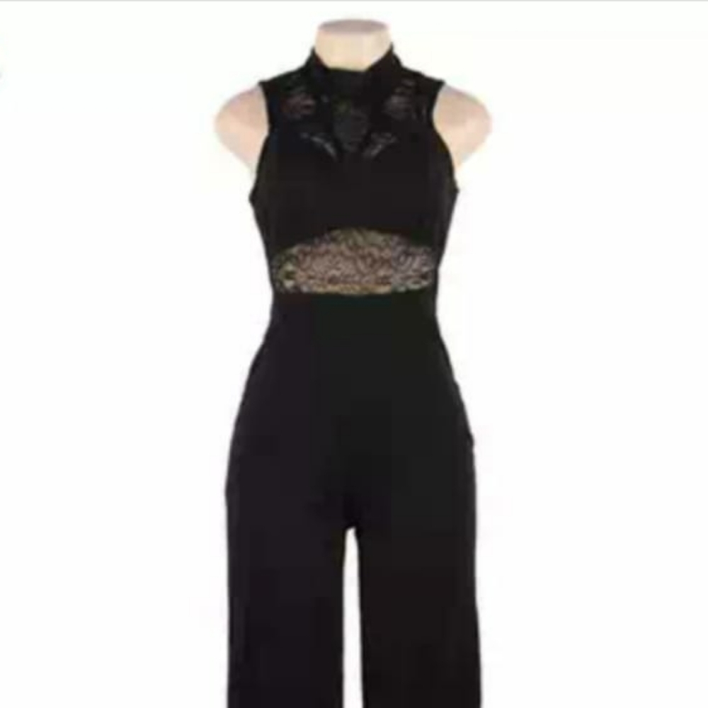 💕Gorgeous jumpsuit - Picture 3 of 5